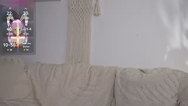 bunnycuteshy online show from January 2026 01:06:01 PM