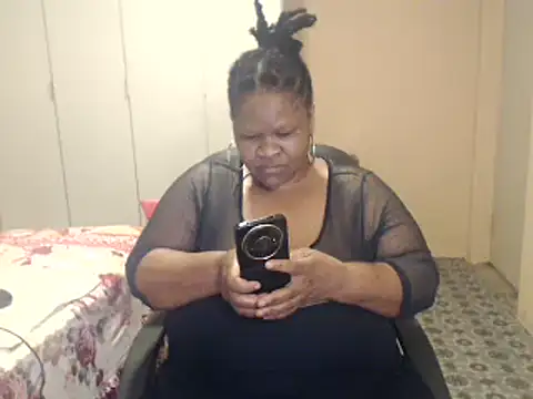 sweetnoziexx online show from November 2025 05:46:02 PM