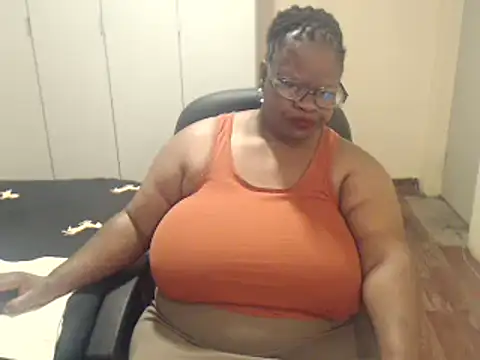 Snapshot of sweetnoziexx chatting on March 2025 02:33:02 PM sweetnoziexx online show from March 2025 02:33:02 PM