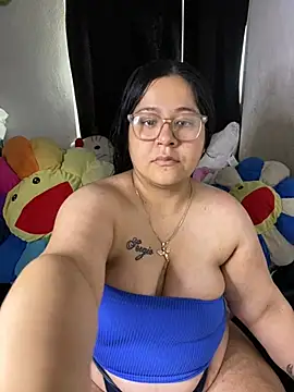 Snapshot of MsConejitaa chatting on July 2026 04:48:02 PM MsConejitaa online show from July 2026 04:48:02 PM