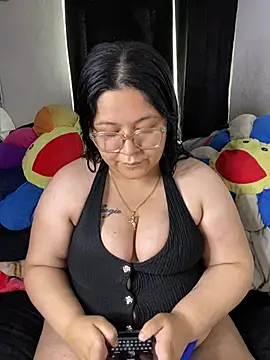 Snapshot of MsConejitaa chatting on June 2026 05:08:02 PM MsConejitaa online show from June 2026 05:08:02 PM