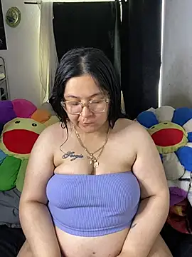 Snapshot of MsConejitaa chatting on May 2026 03:26:01 PM MsConejitaa online show from May 2026 03:26:01 PM