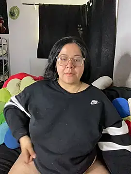 MsConejitaa online show from April 2026 02:52:01 PM