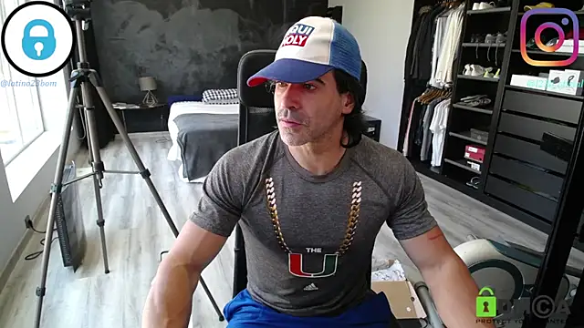 samricci21 online show from March 2026 11:52:02 AM