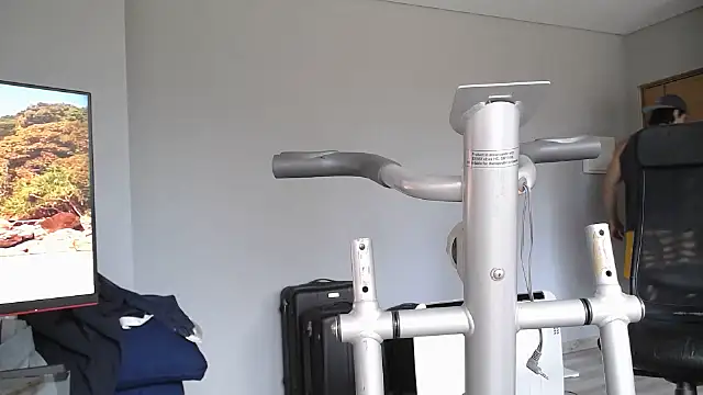 samricci21 online show from December 2025 10:17:02 AM