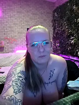 Melissa1994- online show from May 2026 01:31:02 AM