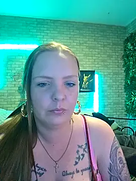 Melissa1994- online show from May 2026 11:30:01 PM