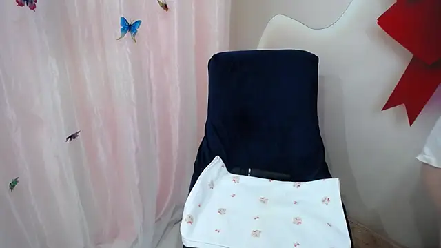 Leiershery online show from November 2025 01:20:02 AM