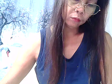 Snapshot of urwife_tobe chatting on October 2025 07:37:02 PM urwife tobe online show from October 2025 07:37:02 PM