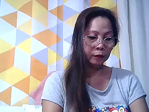 Snapshot of urwife_tobe chatting on March 2025 04:49:02 AM urwife tobe online show from March 2025 04:49:02 AM