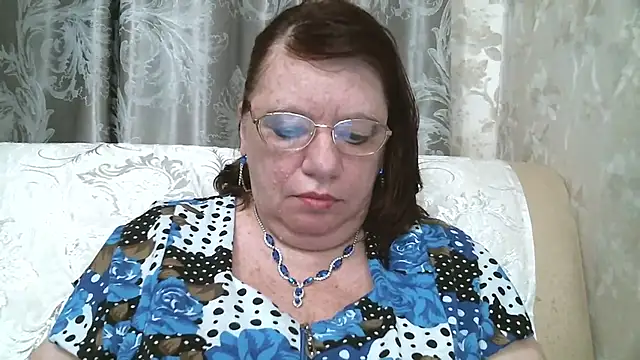 Snapshot of SusanaAhSun chatting on October 2025 11:00:02 AM SusanaAhSun online show from October 2025 11:00:02 AM