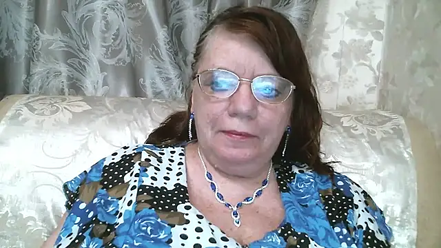 Snapshot of SusanaAhSun chatting on March 2025 12:00:01 PM SusanaAhSun online show from March 2025 12:00:01 PM