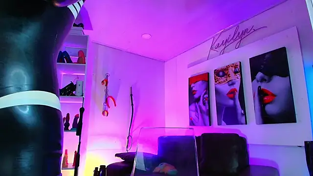 kayilyn online show from June 2026 12:54:01 PM