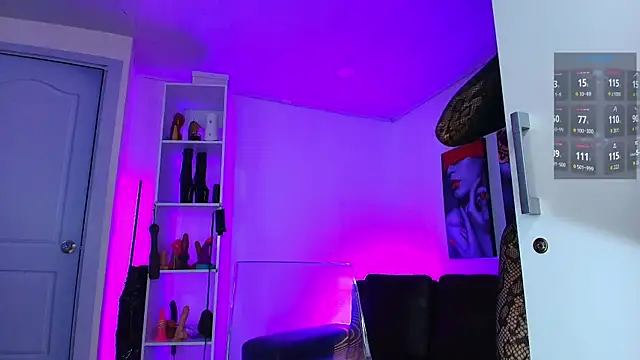 kayilyn online show from July 2026 12:06:02 PM