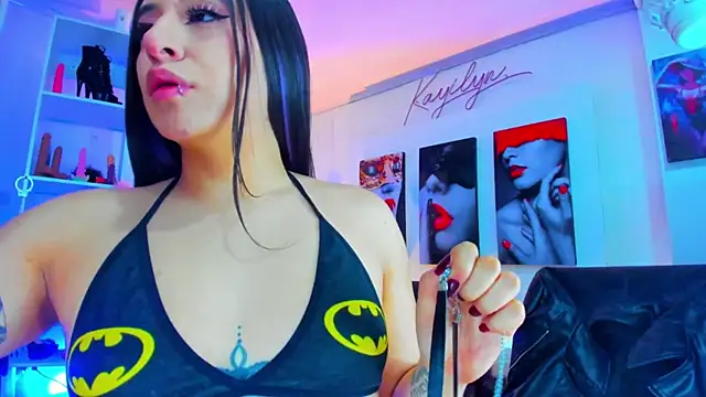 kayilyn online show from March 2025 11:33:02 AM