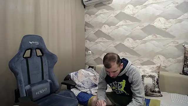 Snapshot of SerzhKorol1 chatting on September 2025 08:10:02 AM SerzhKorol1 online show from September 2025 08:10:02 AM