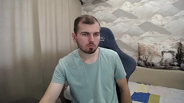 Snapshot of SerzhKorol1 chatting on October 2025 08:27:02 AM SerzhKorol1 online show from October 2025 08:27:02 AM