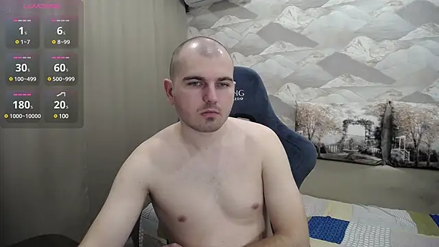 Snapshot of SerzhKorol1 chatting on March 2025 08:04:02 AM SerzhKorol1 online show from March 2025 08:04:02 AM