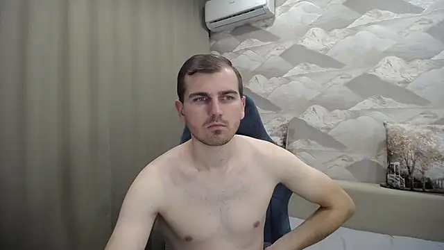 SerzhKorol1 online show from November 2025 05:02:01 PM