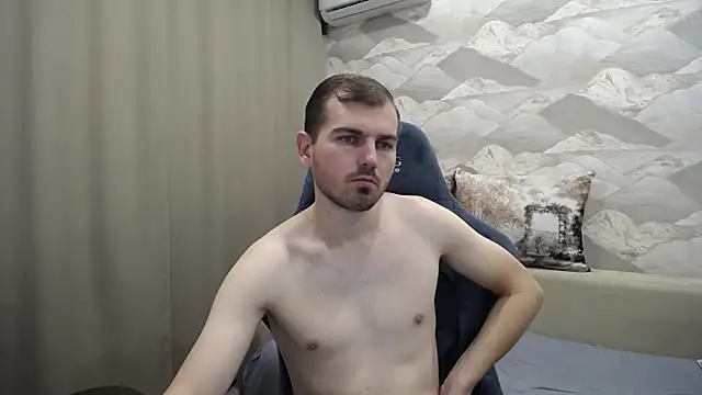 SerzhKorol1 online show from November 2025 05:23:02 AM