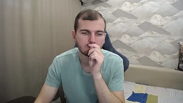 Snapshot of SerzhKorol1 chatting on October 2025 08:16:01 AM SerzhKorol1 online show from October 2025 08:16:01 AM