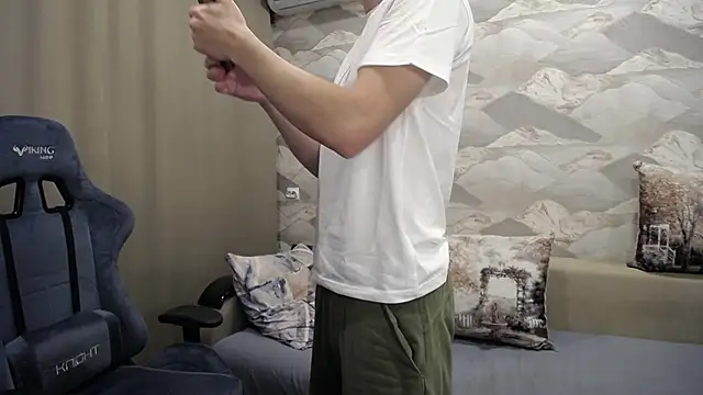 SerzhKorol1 online show from November 2025 05:11:02 AM