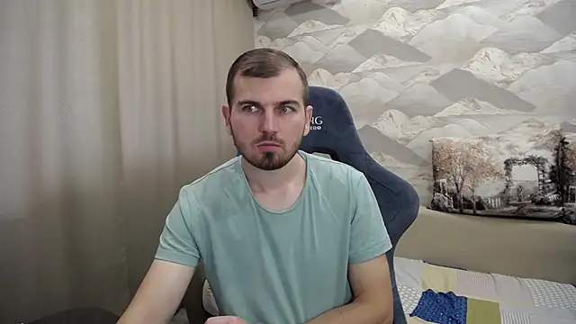 Snapshot of SerzhKorol1 chatting on October 2025 08:29:02 AM SerzhKorol1 online show from October 2025 08:29:02 AM