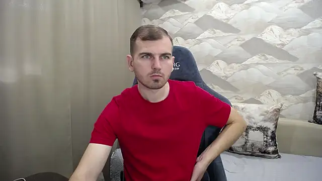 Snapshot of SerzhKorol1 chatting on October 2025 07:09:02 AM SerzhKorol1 online show from October 2025 07:09:02 AM