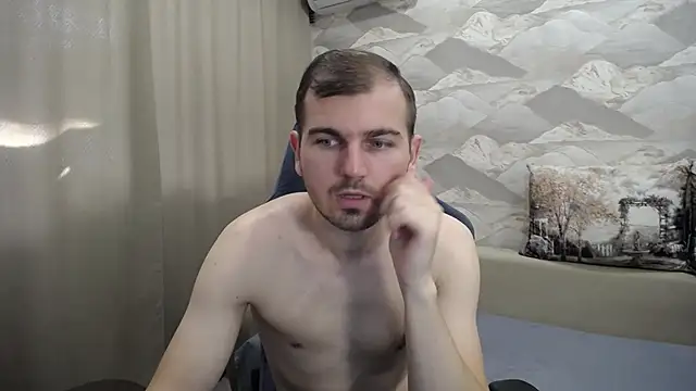 SerzhKorol1 online show from October 2025 07:49:02 AM