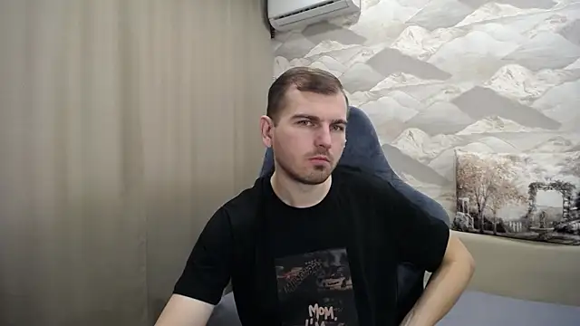 SerzhKorol1 online show from October 2025 05:39:01 AM