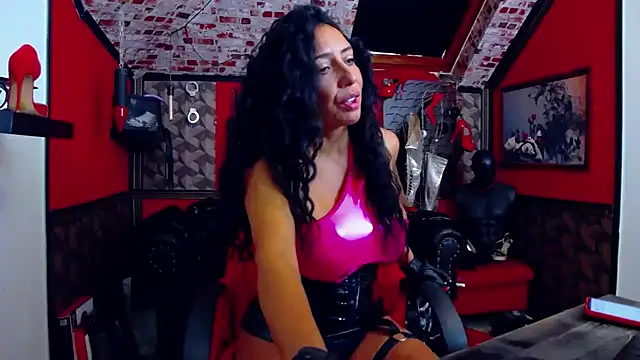 Snapshot of DommeBellatrix chatting on July 2026 04:37:02 AM DommeBellatrix online show from July 2026 04:37:02 AM