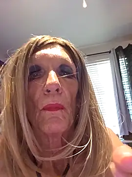 Vonniecd online show from April 2026 05:14:02 PM