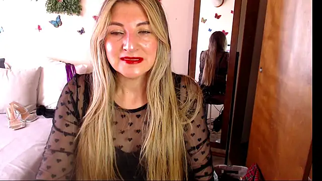 Jolie-Mature online show from June 2026 09:15:02 PM