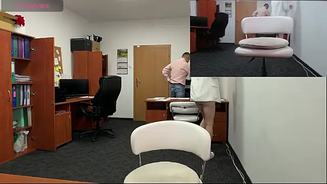 legsLONG online show from March 2025 05:02:01 AM