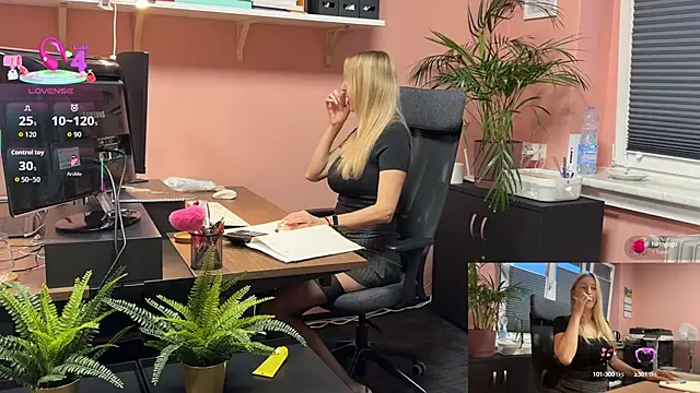 legsLONG online show from September 2025 04:13:01 AM