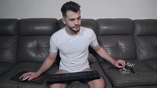 CrazyDom1 online show from March 2026 06:53:02 PM