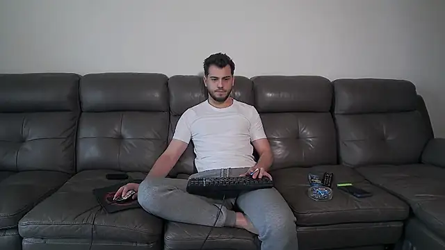 CrazyDom1 online show from March 2026 12:07:01 PM