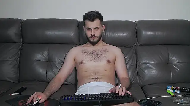 CrazyDom1 online show from April 2026 09:39:33 PM