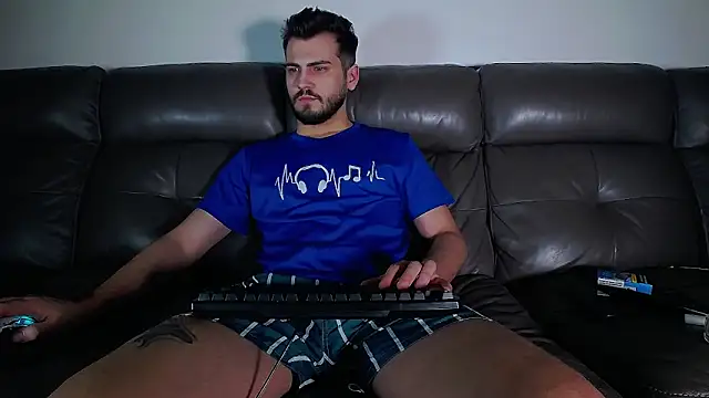 CrazyDom1 online show from February 2026 11:04:02 PM