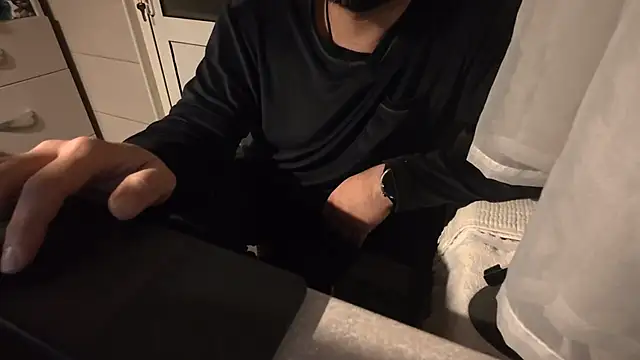 TigerOne19 online show from January 2026 07:42:02 PM