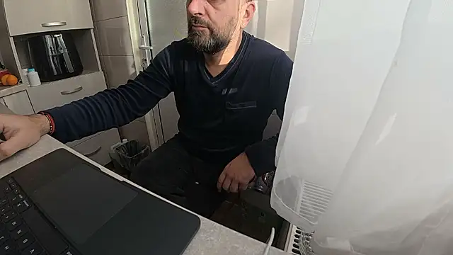 TigerOne19 online show from January 2026 07:37:01 AM