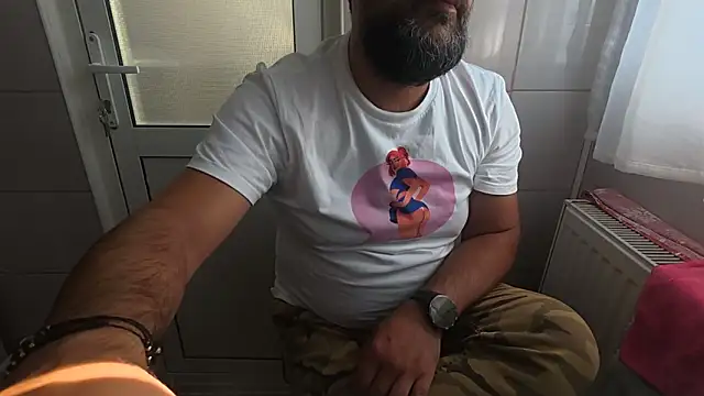 Snapshot of TigerOne19 chatting on June 2026 05:08:02 AM TigerOne19 online show from June 2026 05:08:02 AM