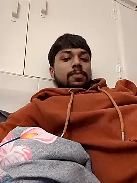  IRRESISTIBLE  online show from November 2025 08:03:02 PM