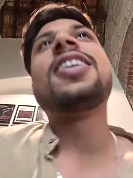  IRRESISTIBLE  online show from April 2026 10:44:02 AM