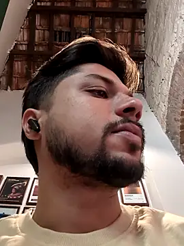  IRRESISTIBLE  online show from May 2026 07:24:02 AM