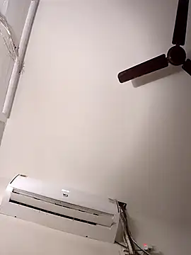  IRRESISTIBLE  online show from November 2025 05:17:02 PM