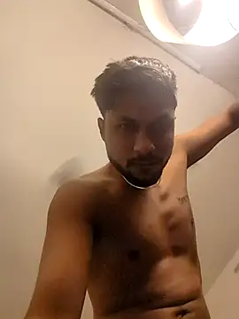  IRRESISTIBLE  online show from November 2025 06:22:02 PM