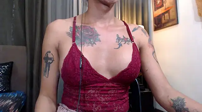 Snapshot of TSnaughtyBIGCOCK chatting on March 2025 11:14:01 PM TSnaughtyBIGCOCK online show from March 2025 11:14:01 PM