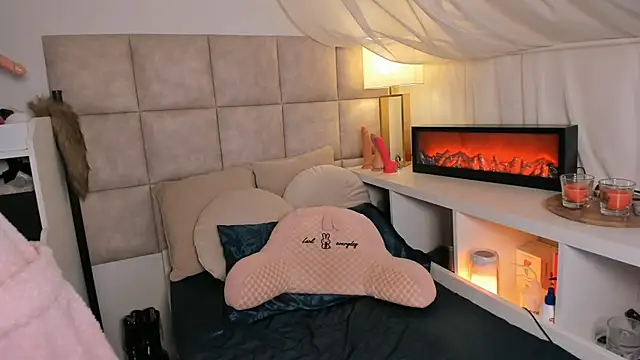 TatjanaTillers online show from February 2026 08:57:02 AM