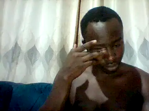 Snapshot of mclntz_bbc chatting on April 2026 03:35:01 PM mclntz bbc online show from April 2026 03:35:01 PM